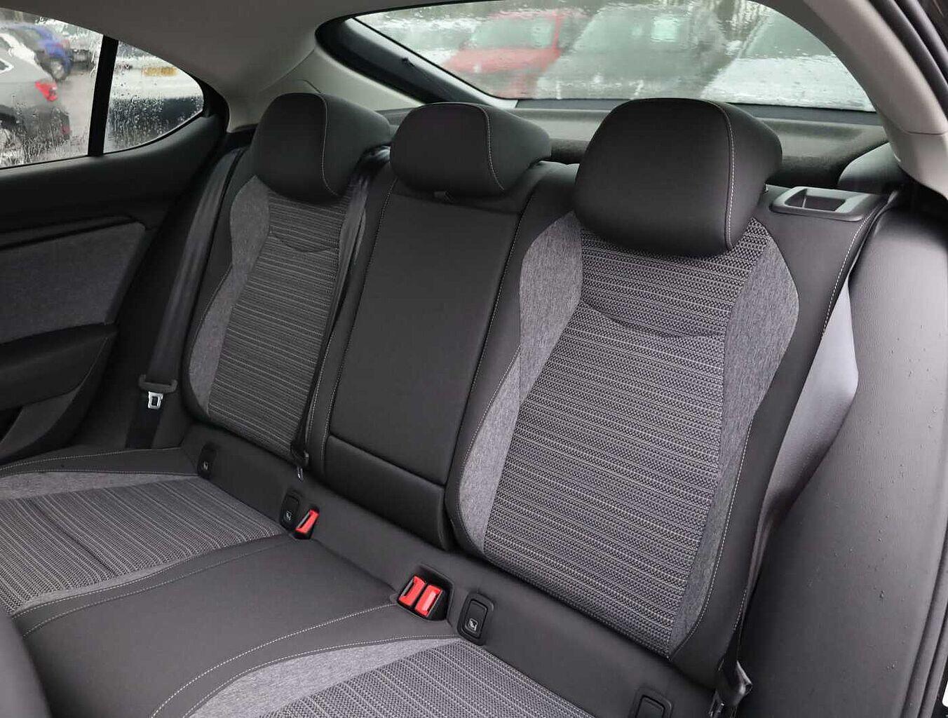 Used Skoda Superb 2024 for sale - 76676542: Photo 17