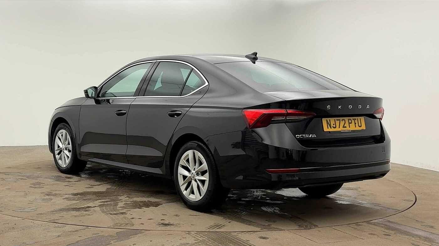 Used Skoda Octavia 2022 for sale - 76474719: Photo 2