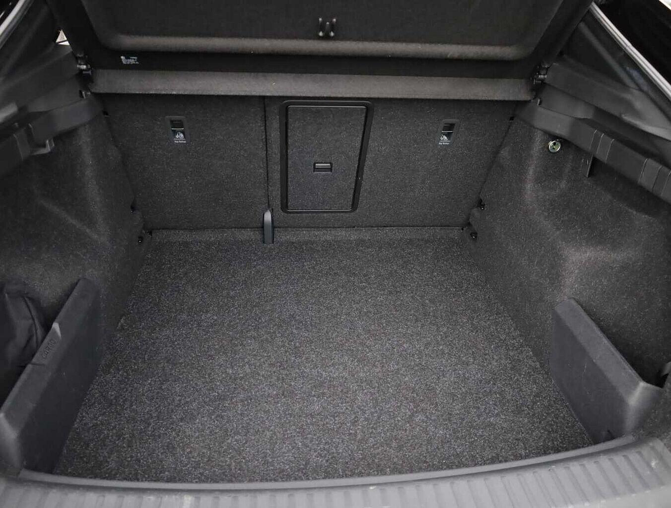 Used Skoda Enyaq 2023 for sale - 76676497: Photo 18