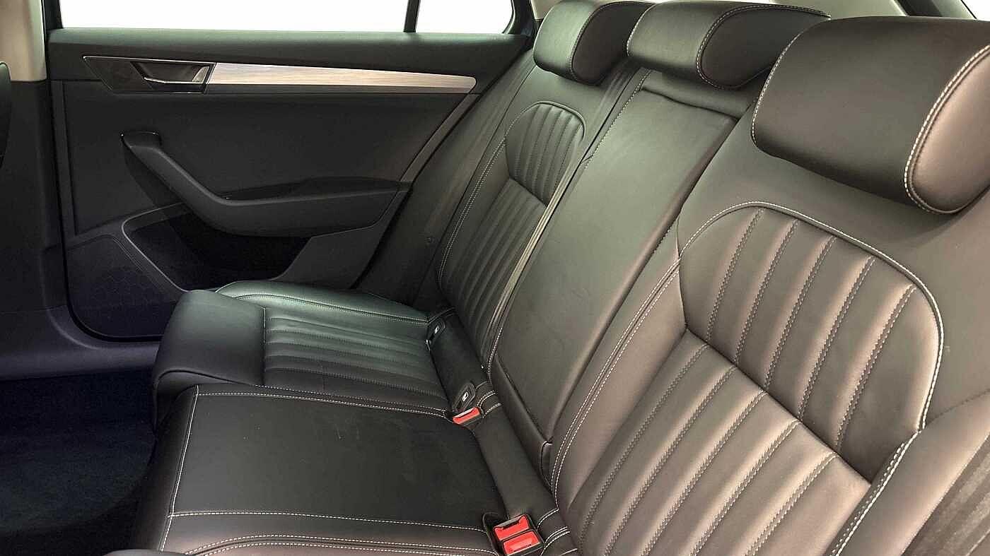 Used Skoda Superb 2022 for sale - 76906237: Photo 6