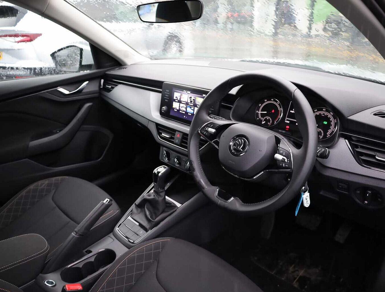 Used Skoda Kamiq 2023 for sale - 76675627: Photo 2