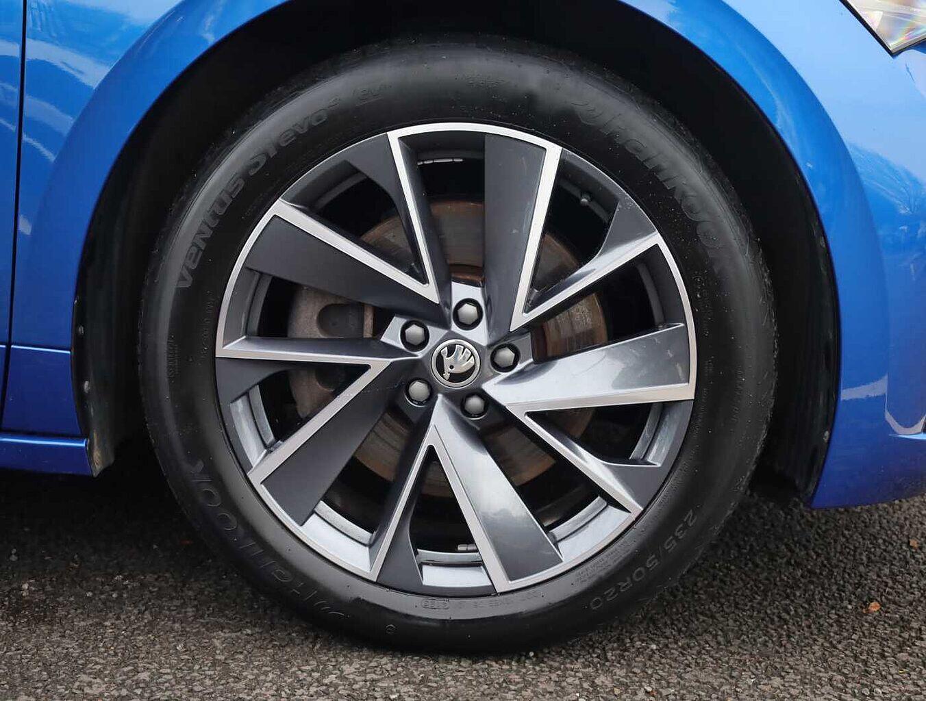 Used Skoda Enyaq 2023 for sale - 76676416: Photo 5