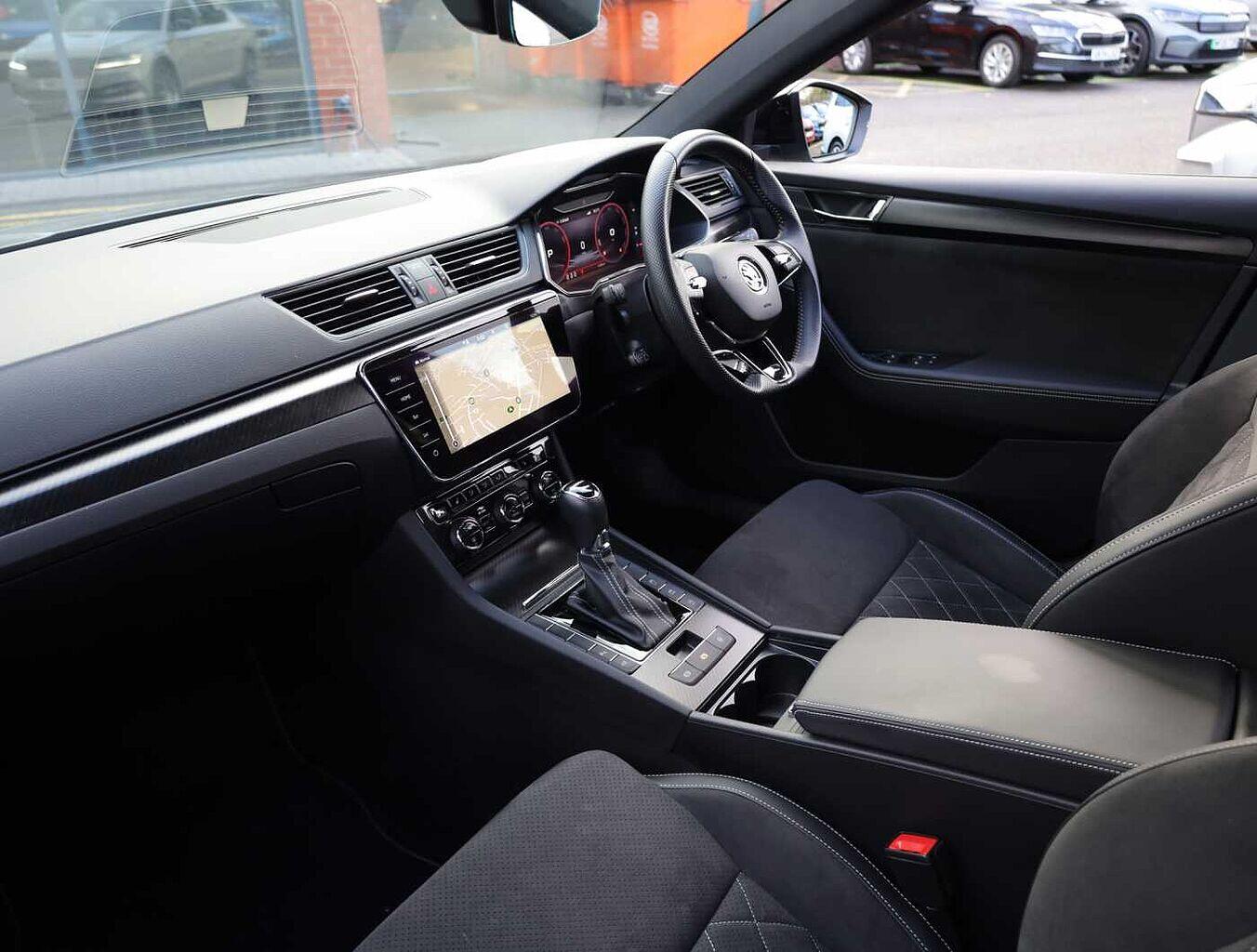 Used Skoda Superb 2024 for sale - 76677742: Photo 2