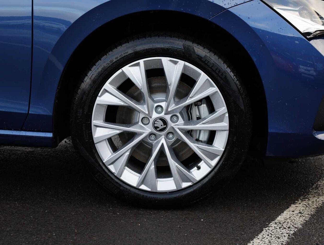 Used Skoda Superb 2025 for sale - 77179311: Photo 5