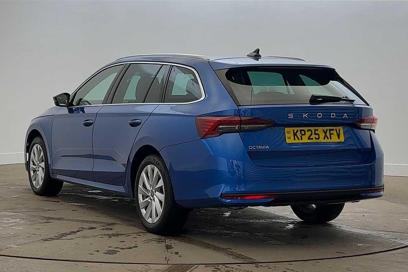 Used Skoda Octavia 2025 for sale - 77135490: Photo 3