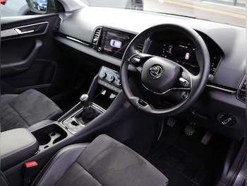 Used Skoda Karoq 2022 for sale - 76286700: Photo 2