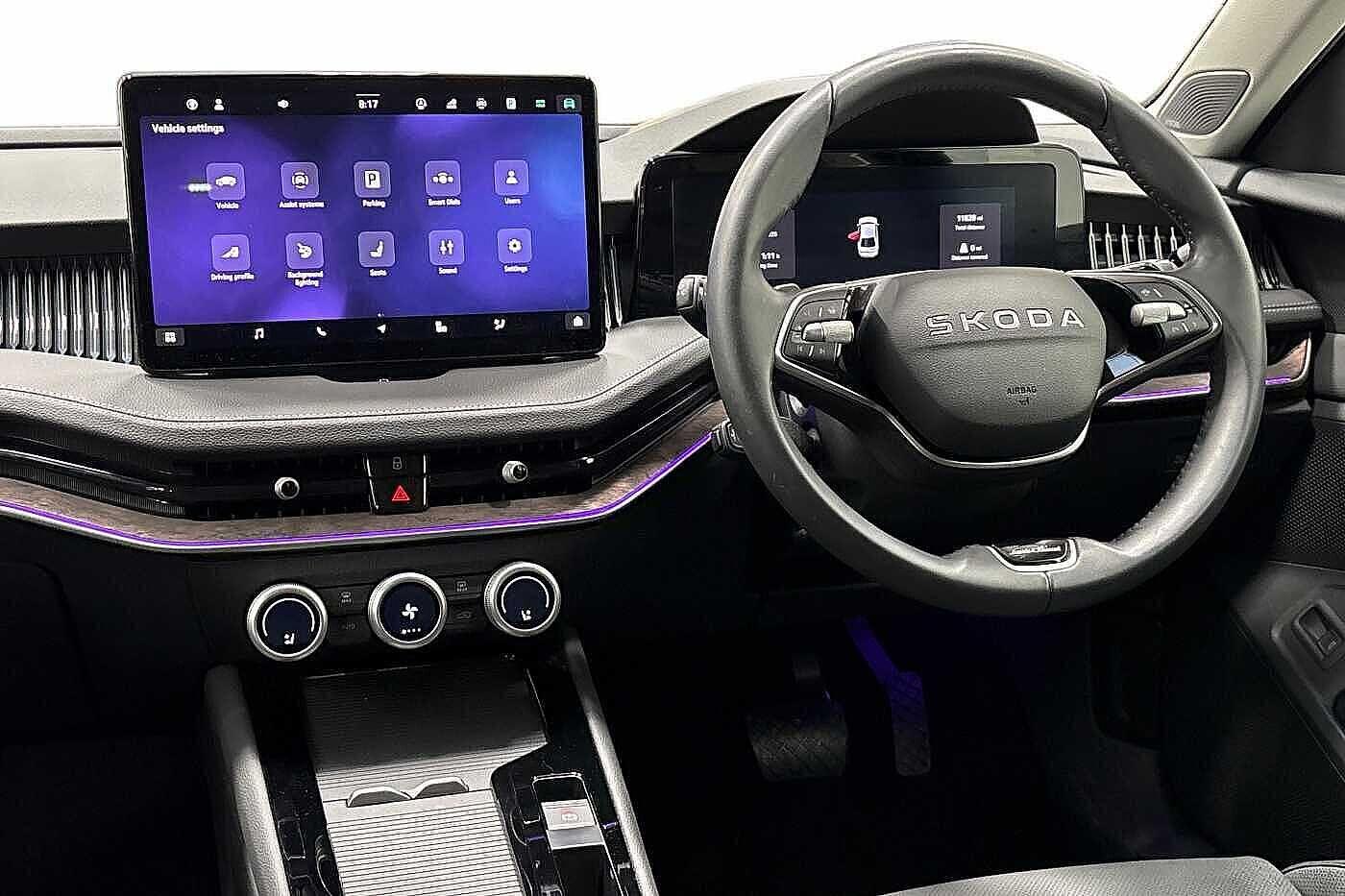 Used Skoda Superb 2025 for sale - 77294797: Photo 2