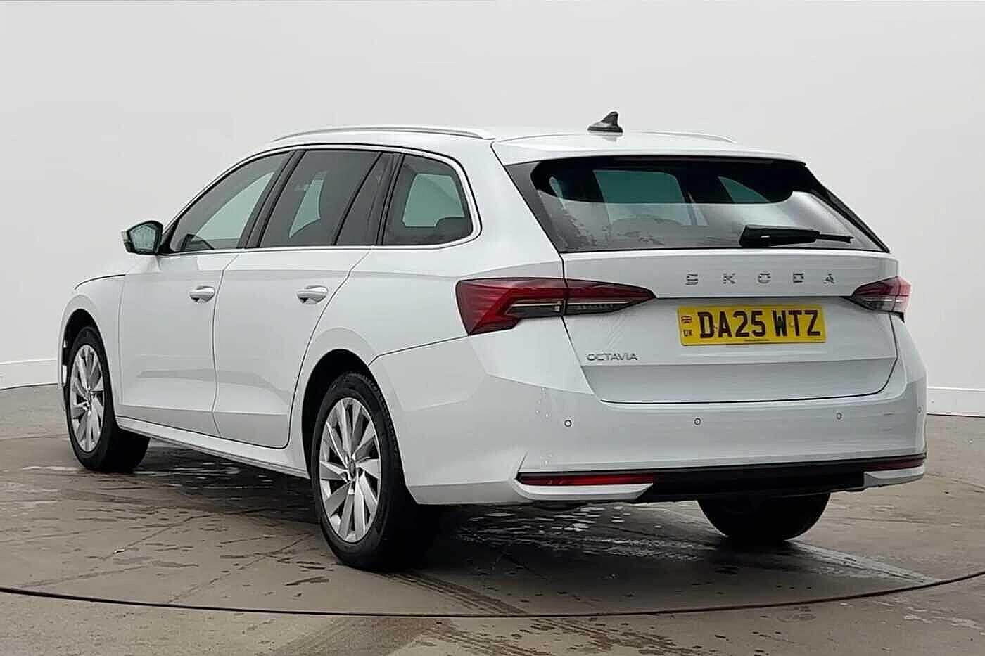 Used Skoda Octavia 2025 for sale - 77528657: Photo 3