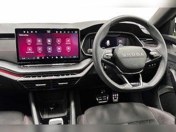 Used Skoda Octavia 2025 for sale - 78235780: Photo