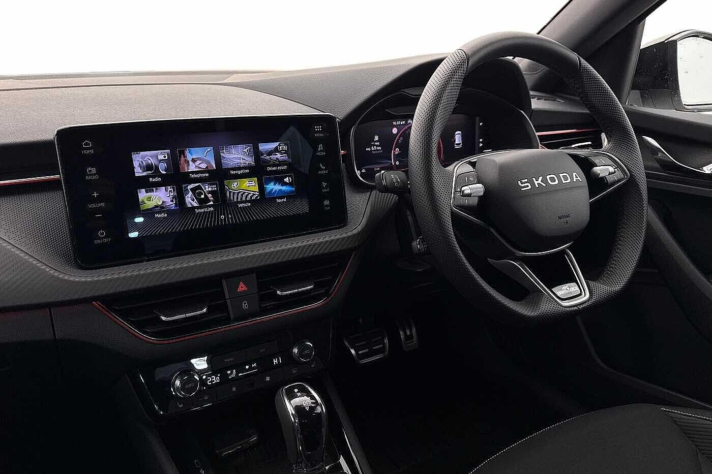 Used Skoda Kamiq 2025 for sale - 77901520: Photo 2