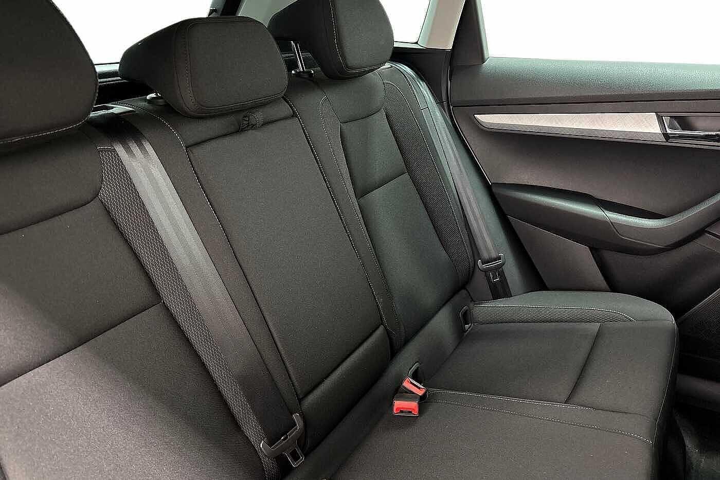 Used Skoda Karoq 2025 for sale - 76681498: Photo 9