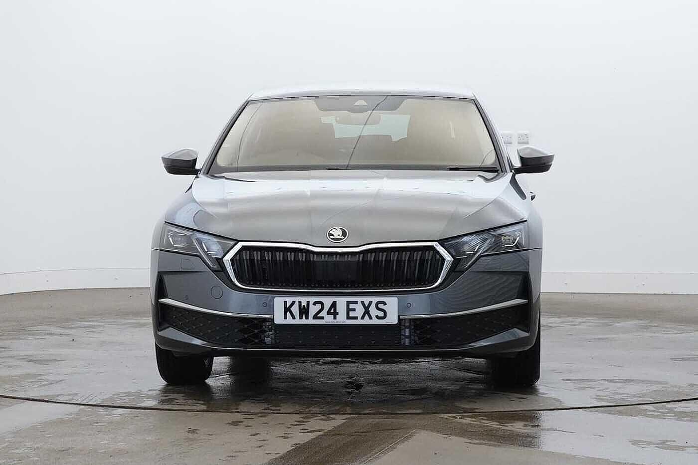 Used Skoda Octavia 2024 for sale - 76677562: Photo 2