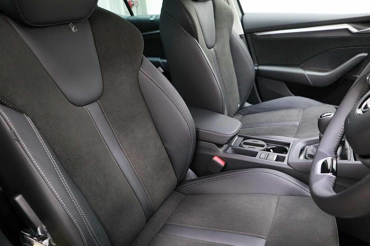 Used Skoda Octavia 2024 for sale - 76677562: Photo 6