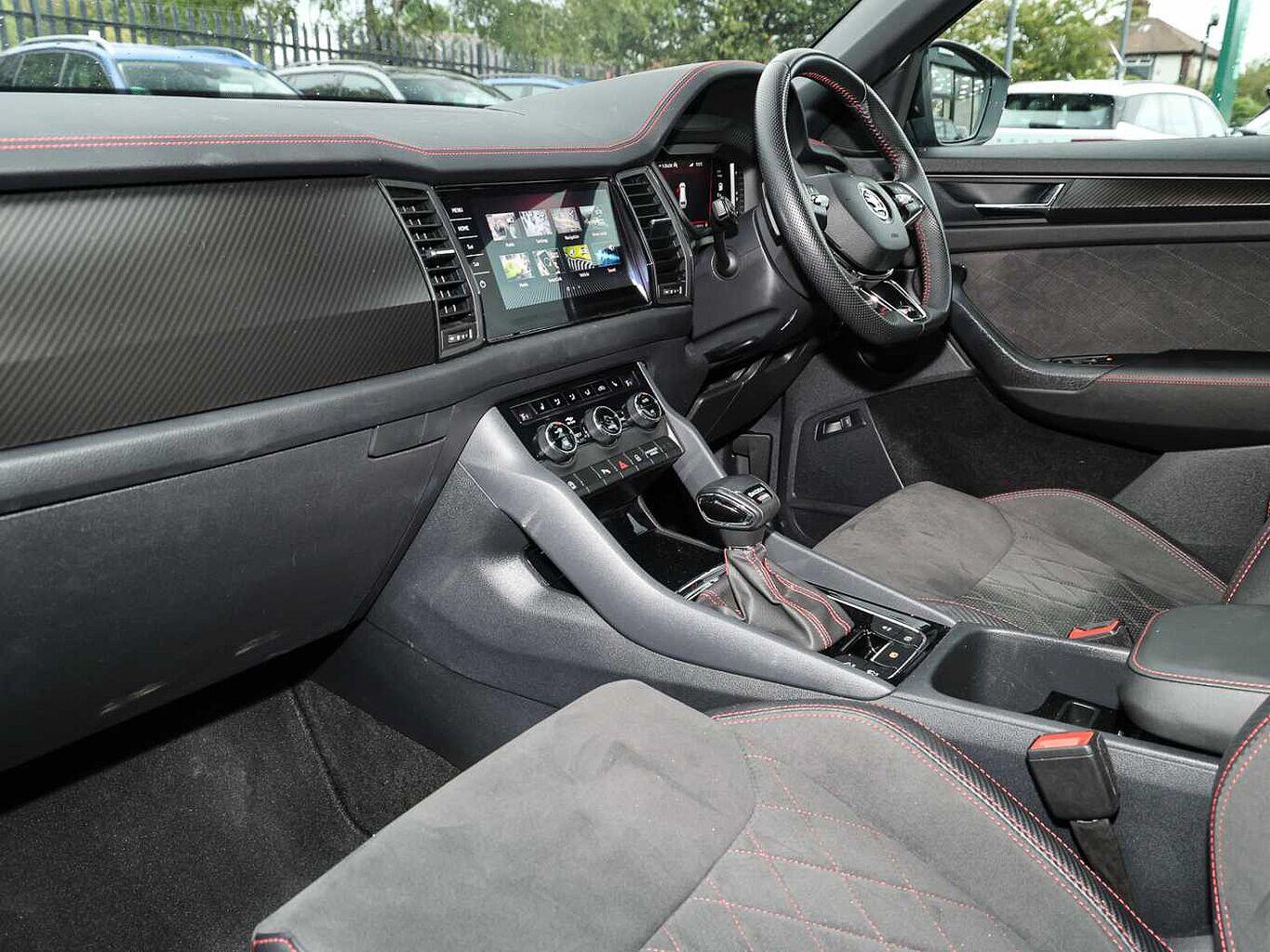 Used Skoda Kodiaq 2023 for sale - 76676119: Photo 2