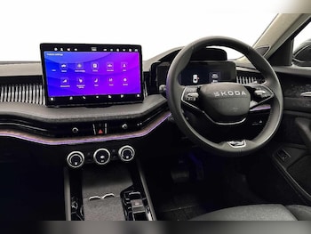 Used Skoda Superb 2025 for sale - 77459530: Photo