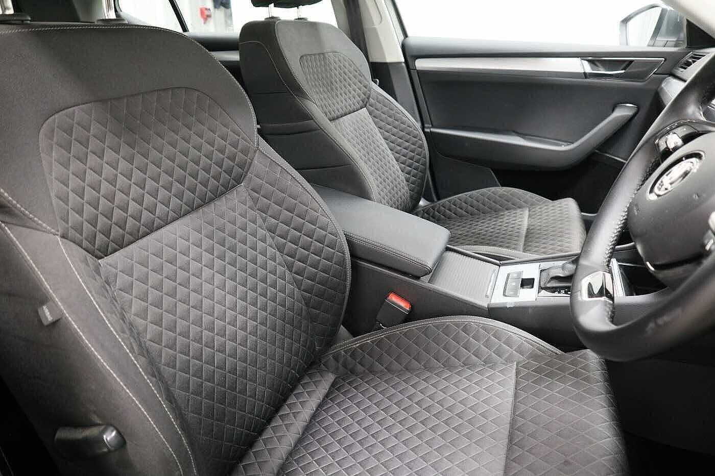 Used Skoda Superb 2022 for sale - 76809288: Photo 10