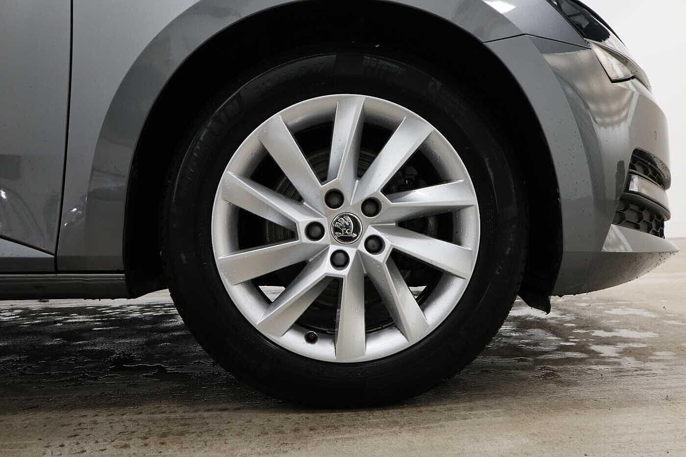 Used Skoda Superb 2022 for sale - 76809288: Photo 5