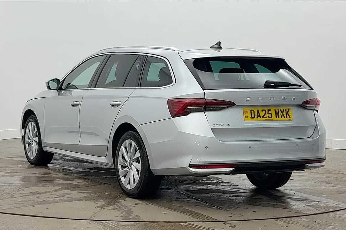 Used Skoda Octavia 2025 for sale - 77528654: Photo 3