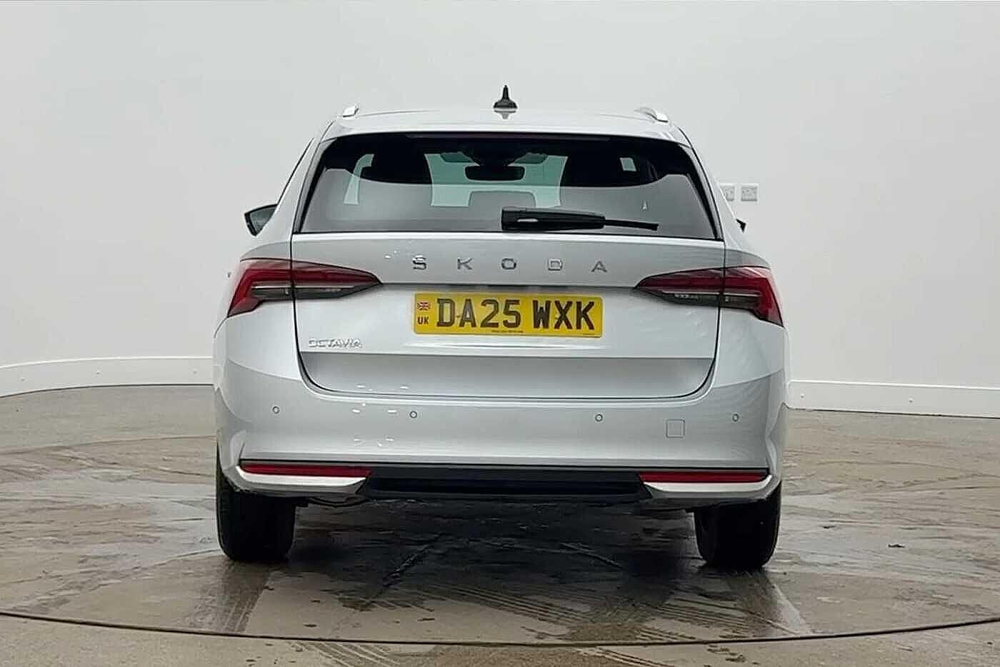 Used Skoda Octavia 2025 for sale - 77528654: Photo 8