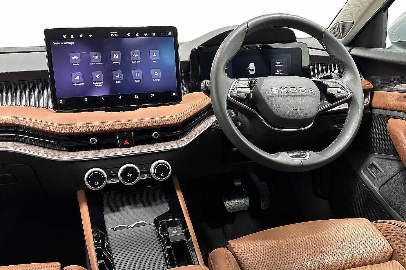 Used Skoda Superb 2025 for sale - 77135497: Photo 12