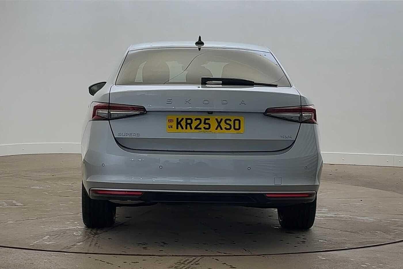 Used Skoda Superb 2025 for sale - 77135497: Photo 4