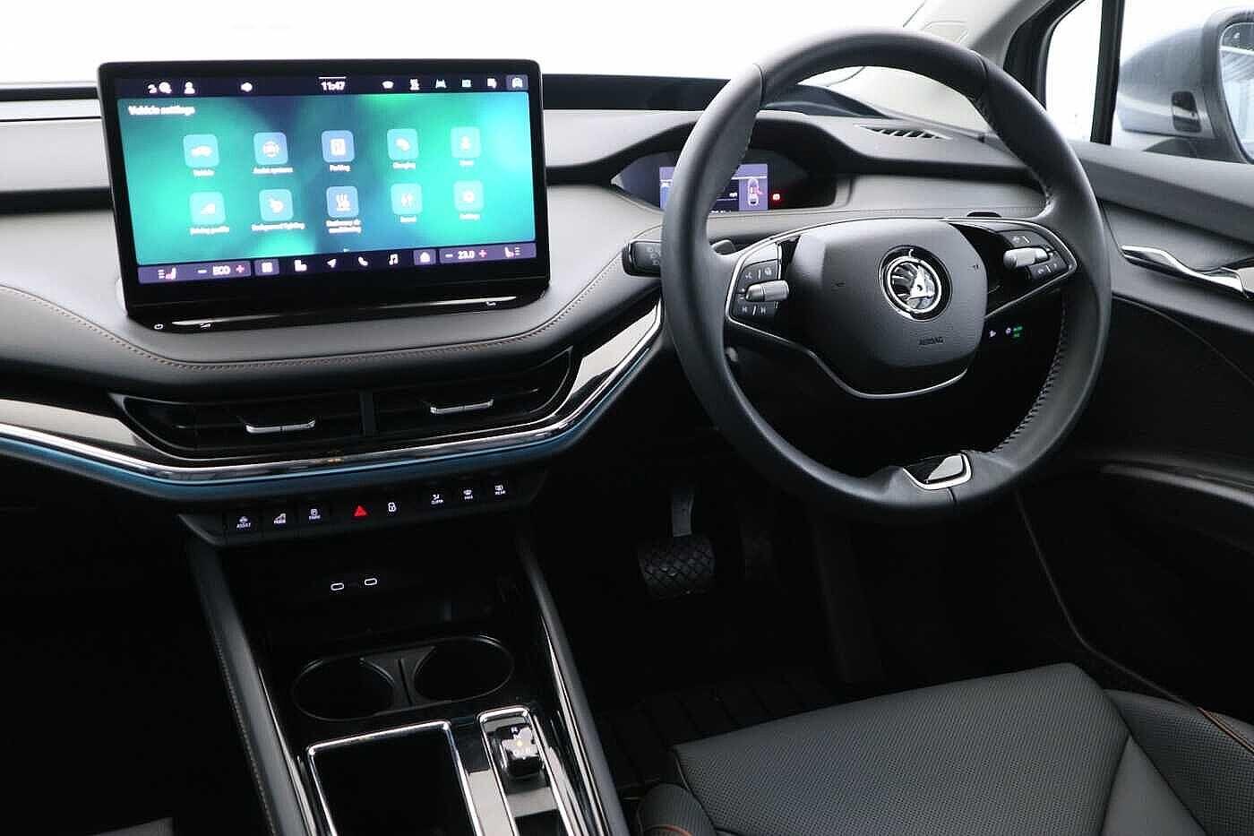 Used Skoda Enyaq 2024 for sale - 76791190: Photo 2