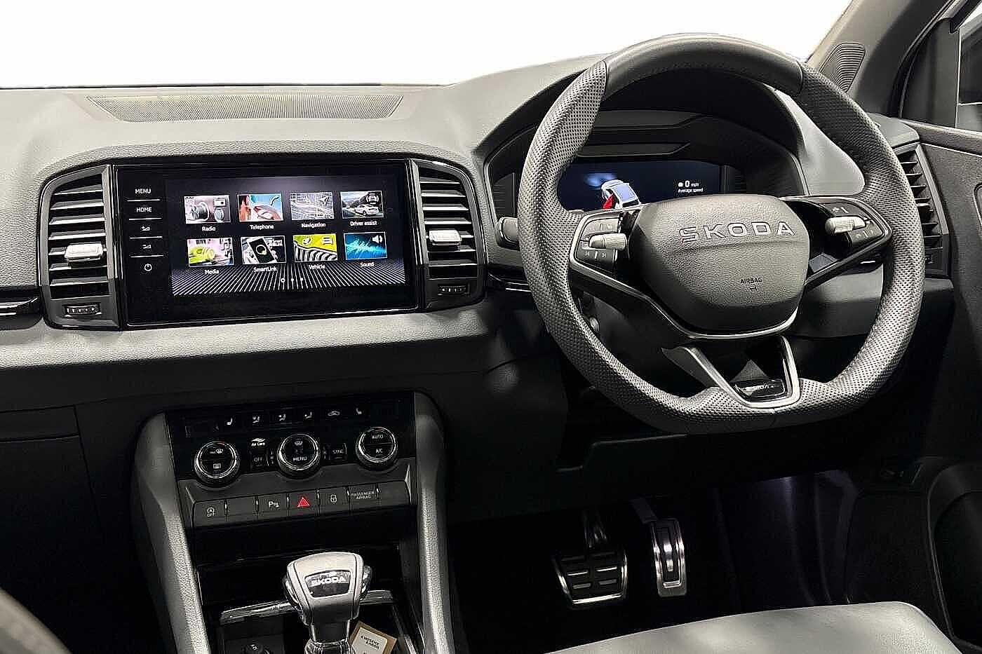 Used Skoda Karoq 2025 for sale - 77528687: Photo 2