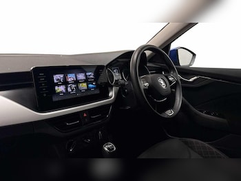 Used Skoda Kamiq 2022 for sale - 77194956: Photo