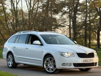 Used Skoda Superb 2013 for sale - 74881653: Photo
