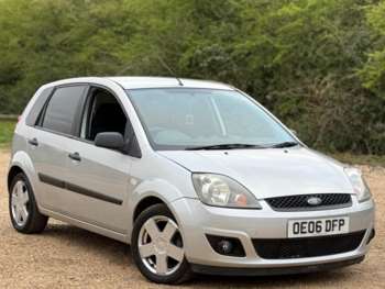 2006 (06) - 1.25 Zetec Climate 5dr