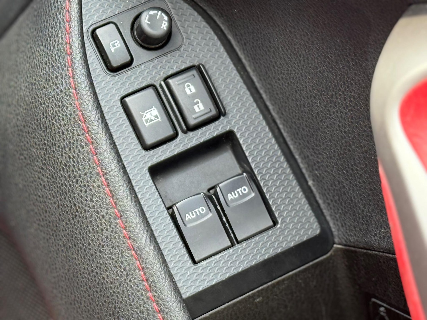 Vehicle 33