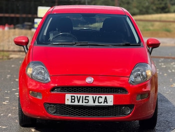 Used Fiat Punto 2015 for sale - 75140695: Photo