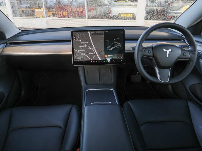 Used Tesla Model 3 2021 for sale - 77817270: Photo 2