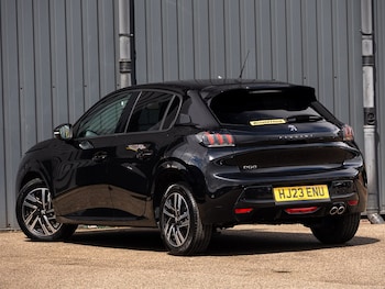 Used Peugeot 208 2023 for sale - 78621504: Photo