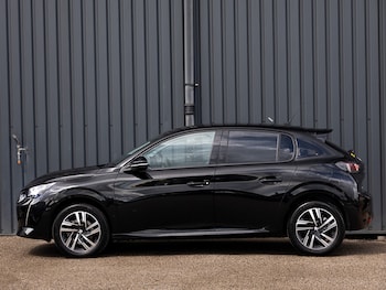 Used Peugeot 208 2023 for sale - 78621504: Photo