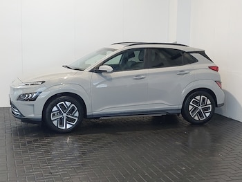 Used Hyundai KONA 2023 for sale - 78216168: Photo