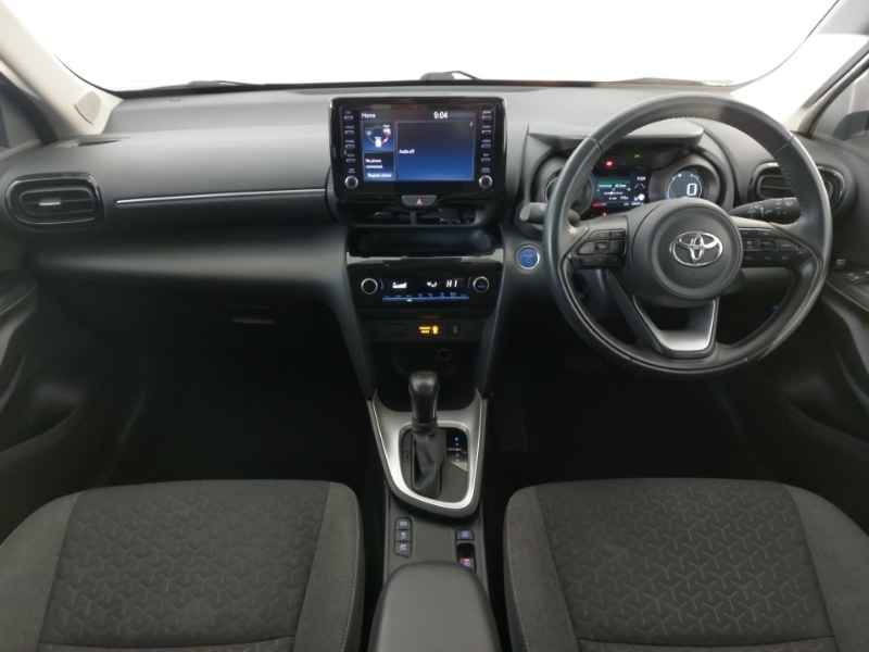 Used Toyota Yaris Cross 2022 for sale - 77652594: Photo 2