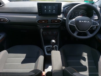 Used Dacia Sandero Stepway 2023 for sale - 79367745: Photo