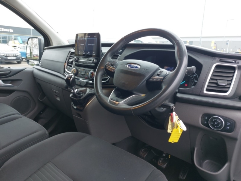 Used Ford Transit Custom 2023 for sale - 78133319: Photo 2