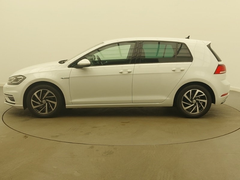 Used Volkswagen Golf 2020 for sale - 77285045: Photo 4