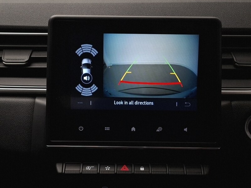 Used Renault Captur 2022 for sale - 77949579: Photo 11