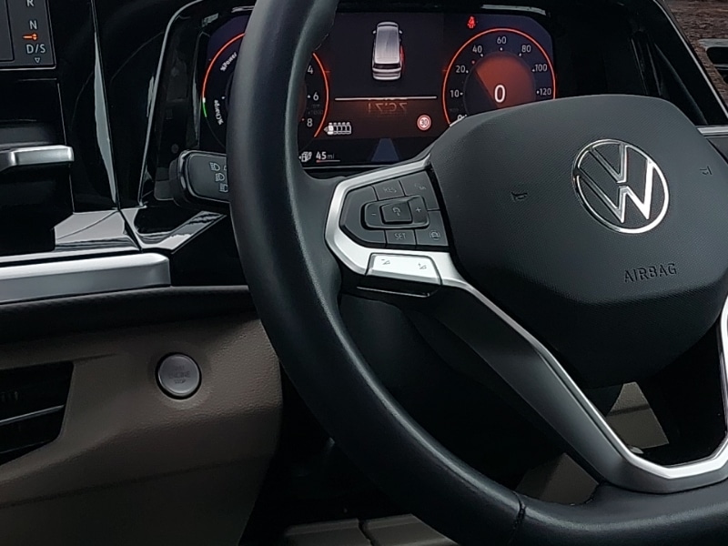 Used Volkswagen Multivan 2024 for sale - 77597087: Photo 10