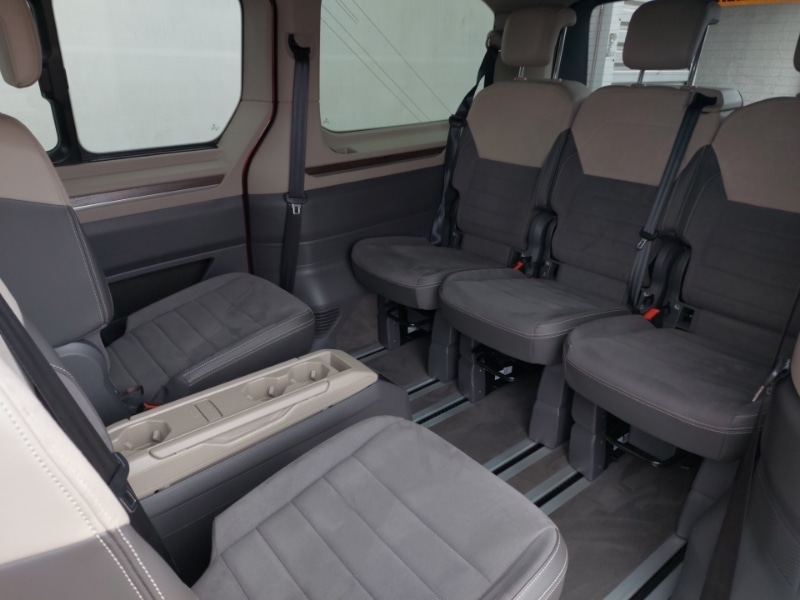 Used Volkswagen Multivan 2024 for sale - 77597087: Photo 6