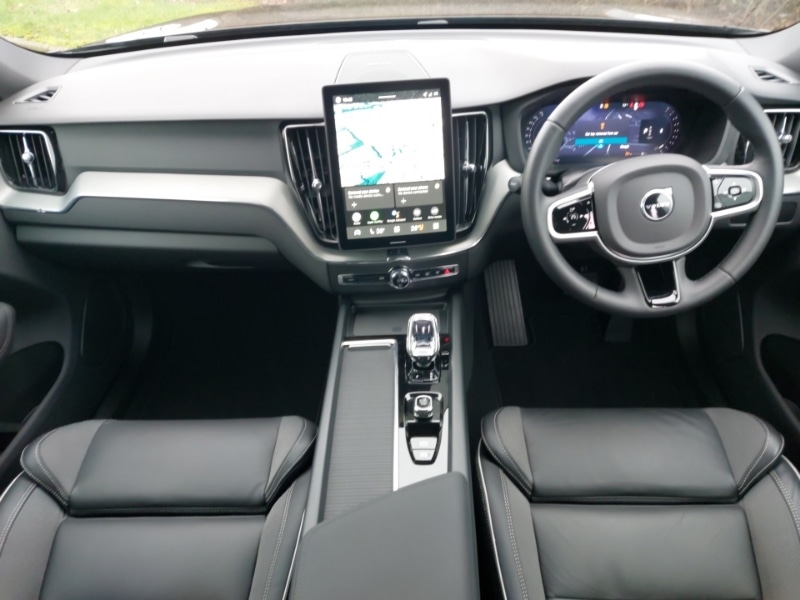 Used Volvo XC60 2025 for sale - 77630591: Photo 2