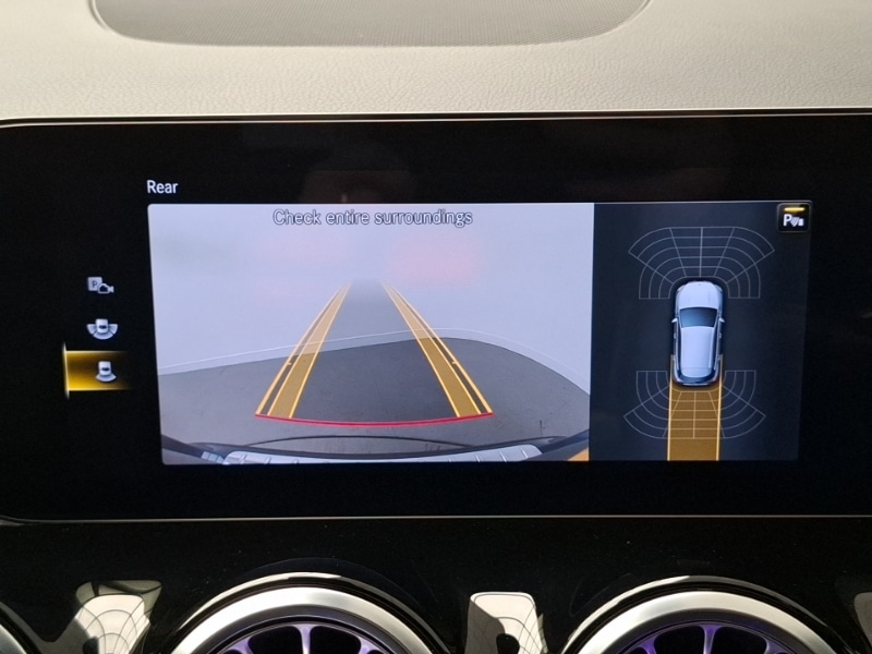 Used Mercedes-Benz GLA 2023 for sale - 76451504: Photo 11