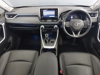Used Toyota RAV4 2021 for sale - 76237889: Photo 2