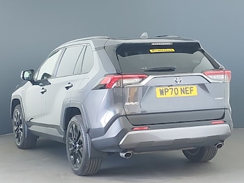 Used Toyota RAV4 2021 for sale - 76237889: Photo 3