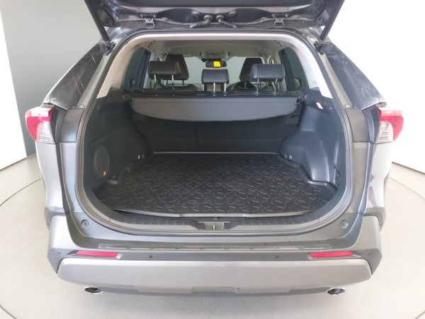 Used Toyota RAV4 2021 for sale - 76237889: Photo 8