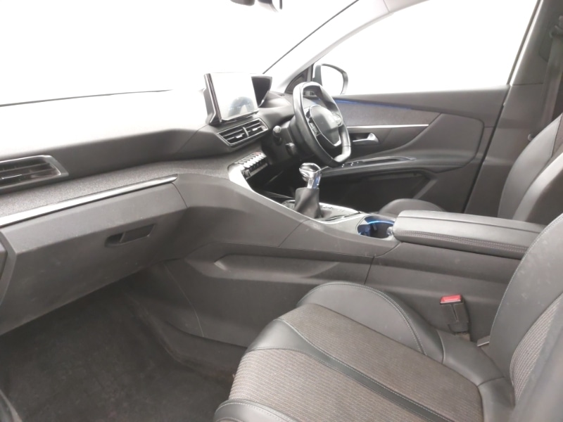 Used Peugeot 3008 2021 for sale - 76431230: Photo 5