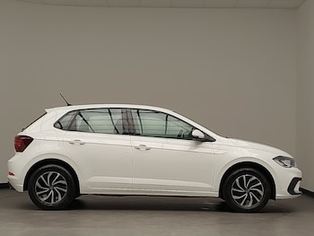 Used Volkswagen Polo 2022 for sale - 76838909: Photo